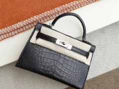 HERMES CC89黑色 银扣 Minikelly二代 雾面鳄鱼口刻 迷你凯莉包 纯手缝蜡线缝制
