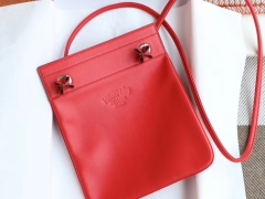 H家 Q5国旗红 爆款 新款mini Aline swift 皮 袁咏仪同款 上身超级好看 男女通用款