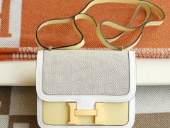 HERMES 纯白拼小鸡黄拼帆布 Constance19CM 空姐包 原厂皮料 金扣 纯手工手缝