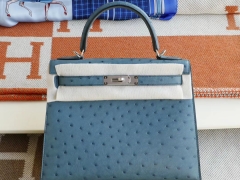 HERMES 爱马仕 1P鸭子蓝 银扣 外缝 Kelly28CM 南非鸵鸟皮凯利凯莉包 纯手缝蜡线缝制工艺