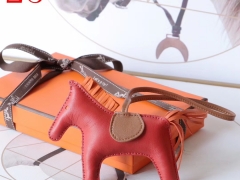 H家新版小马鬃毛系列 中号小号颜色齐全全手缝 砖红色