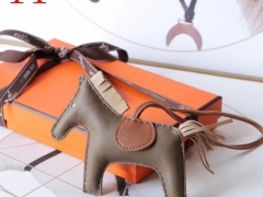 H家新版小马鬃毛系列 中号小号颜色齐全全手缝 大象灰