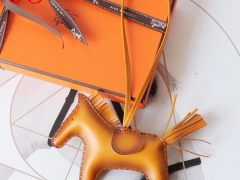 H家 新版小马 鬃毛系列 中号 小号 颜色齐全 全手缝