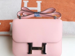 爱马仕 3Q新樱花粉 Constance24CM 空姐包 原厂Epsom皮 银扣 纯手工手缝工艺制作
