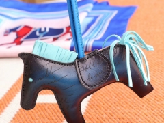 H家新版小马雕刻复古H家 中号小号 颜色齐全 全手缝