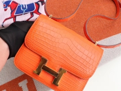 爱马仕 CK93 经典橙 Constance24CM 空姐包 雾面鳄鱼 金扣 纯手工手缝工艺制作