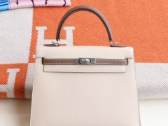HERMES CC10奶昔白拼CK18大象灰 银扣 Kelly25CM 原厂Epsom皮 凯丽凯莉包 纯手缝蜡线缝制工艺