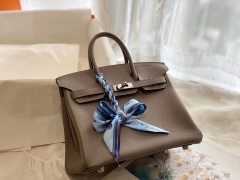 CK81斑鸠灰 银扣 birkin25CM 原厂Togo皮 铂金包 纯手缝蜡线缝制工艺