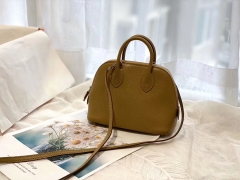 17 Mini Bolide 山羊皮 威玛犬米色 银扣 手缝蜡线 正品开版