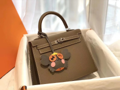 Kelly 25cm epsom皮 18大象灰 银扣 版型比birkin更有年轻的感觉 可拎可肩背
