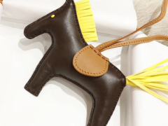 爱马仕 H家小马挂件挂饰 中号小号颜色齐全全手缝 直接当真的送礼完全没问题