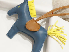 爱马仕 H家小马挂件挂饰 中号小号颜色齐全全手缝 直接当真的送礼完全没问题