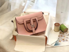 HERMES mini Halzan 肩背设计款 实用 简单 晚宴包 进口swift 皮 3Q粉