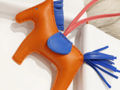 爱马仕 H家小马挂件挂饰 中号小号颜色齐全全手缝 直接当真的送礼完全没问题