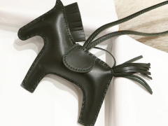 爱马仕 H家小马挂件挂饰 中号小号颜色齐全全手缝 直接当真的送礼完全没问题