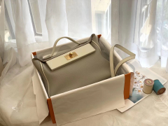 爱马仕 走秀款24/24 铂金跟kelly的结合体 29cm 水泥灰togo/奶昔白swift 金扣 in stock