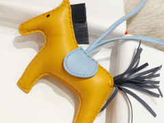 爱马仕 H家小马挂件挂饰 中号小号颜色齐全全手缝 直接当真的送礼完全没问题