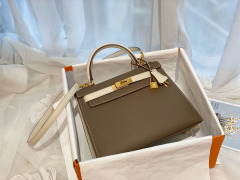 HERMES 28 Kelly epsom 皮 大象灰拼奶昔白 金扣 喜欢的可以订制