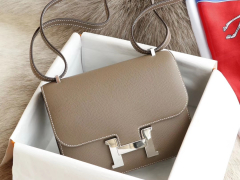 现货 Ck18大象灰Constance19CM 空姐包 原厂Epsom皮 银扣 纯手工手缝工艺制作  经典热卖百搭款