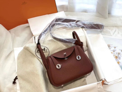 高颜值的 mini Lindy 上身好看又百搭 正品开版  进口TC皮 57 酒红 银扣