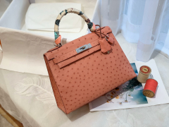 HERMES kelly 28 cc94 陶瓷粉 原厂南非KK Ostrich 鸵鸟皮 蜡线 顶级纯手缝  粉嫩粉嫩滴颜色爱啦