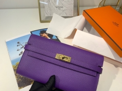 HERMES epsom 皮 9W 梦幻紫 金扣 Kelly经典钱包 搭配猪鼻子长项链 秒变小斜挎包