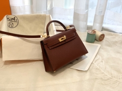 爱马仕官网  mini kelly 二代 19cm eposom 金扣 57酒红 尽显女人味 气质小女人必备神器