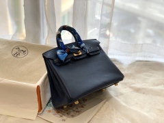 HERMES birkin 25cm swift皮 手工缝制 zp做法 金扣 73宝石蓝 冷调素雅 娴静淡雅 却又处处散发着贵族气息 叫人着迷