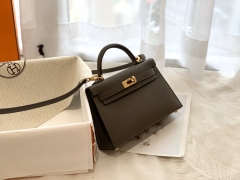 HERMES 爱马仕 mini kelly 二代 19cm 金扣 8F铁灰 超具视觉冲击力 绝对让人过目不忘