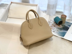 爱马仕香港官网 18mini bolide/保龄球 evercolor皮 3C羊毛白 金银扣