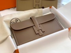 H家爱马仕香港官网 Jige 29cm 密蜡线缝制.swift皮 手包 中包 晚宴包 百搭款 CK18 大象灰