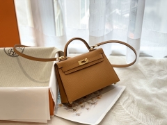 HERMES 爱马仕女包 mini kelly 二代 19cm espom  银扣 太妃色 不挑年龄 超显白