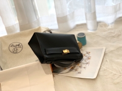 爱马仕中国官网 kelly pochette /一代 swift皮比较软 手感比较细腻 黑色 永不过时 百搭经典