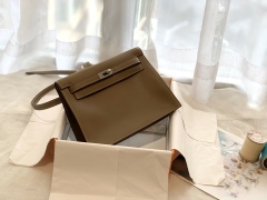 爱马仕女包价格 新到现货 Kelly Danse 小肩包 一包多用法 swift皮 ck18大象灰